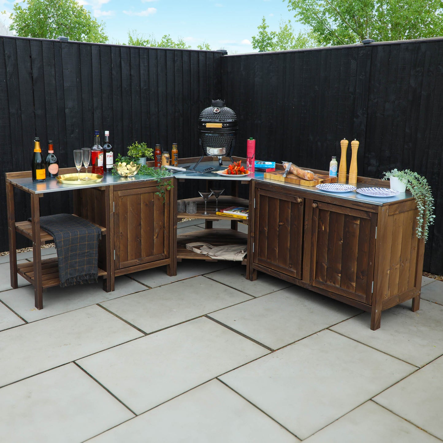 Trent Outdoor Kitchen